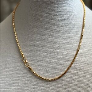 Elegant Gold Necklace